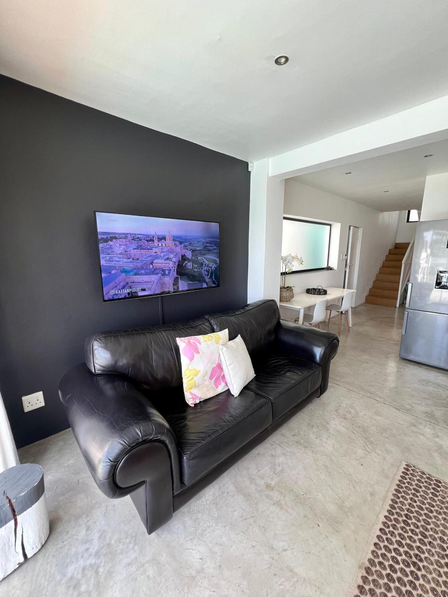 Surfstar At Mimosa Jeffreys Bay Apartment Exterior photo